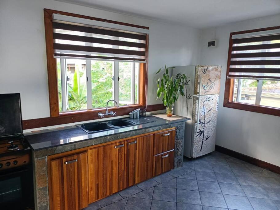 Surf House Holidays Ruisseau Creole Dış mekan fotoğraf
